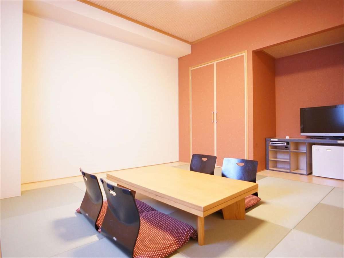 Green Rich Hotel Osaka Airport 이케다 외부 사진