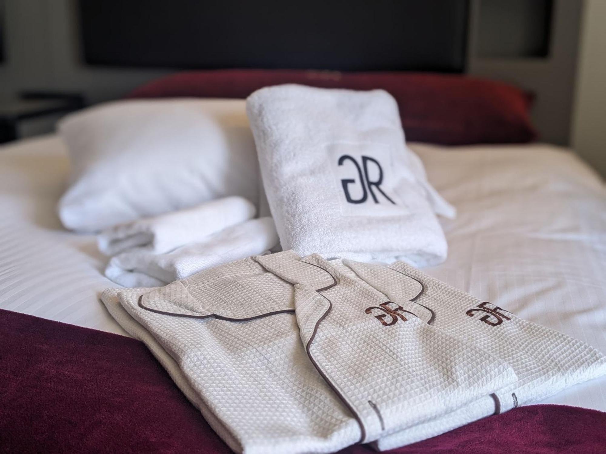 Green Rich Hotel Osaka Airport 이케다 외부 사진