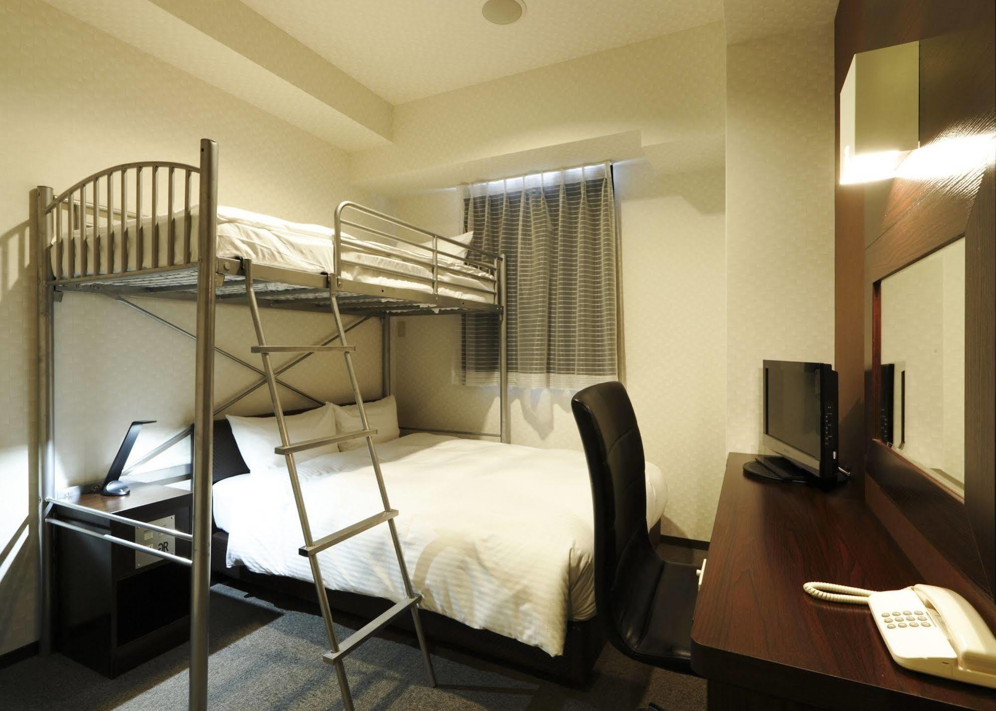 Green Rich Hotel Osaka Airport 이케다 외부 사진